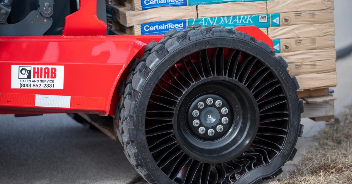New Michelin X Tweel TMF approved for fitment on Moffett forklifts